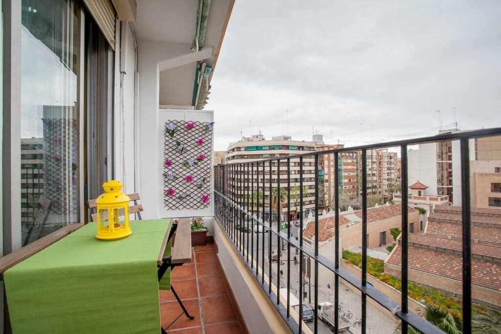 Reus, Lovely Flat Close To Center Valencia Exteriör bild