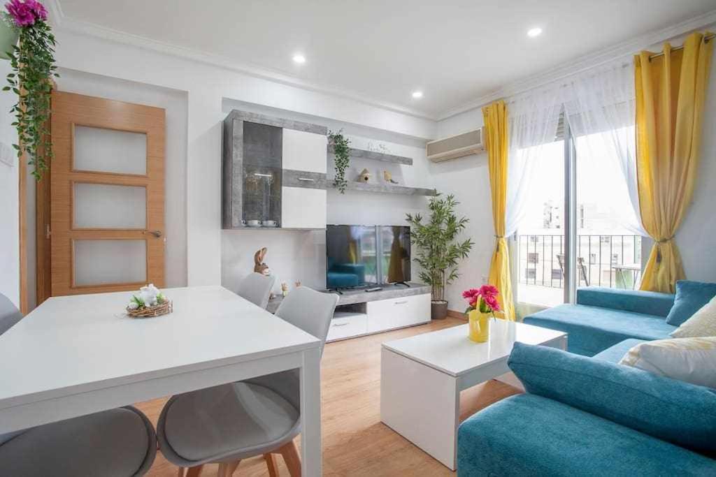 Reus, Lovely Flat Close To Center Valencia Exteriör bild